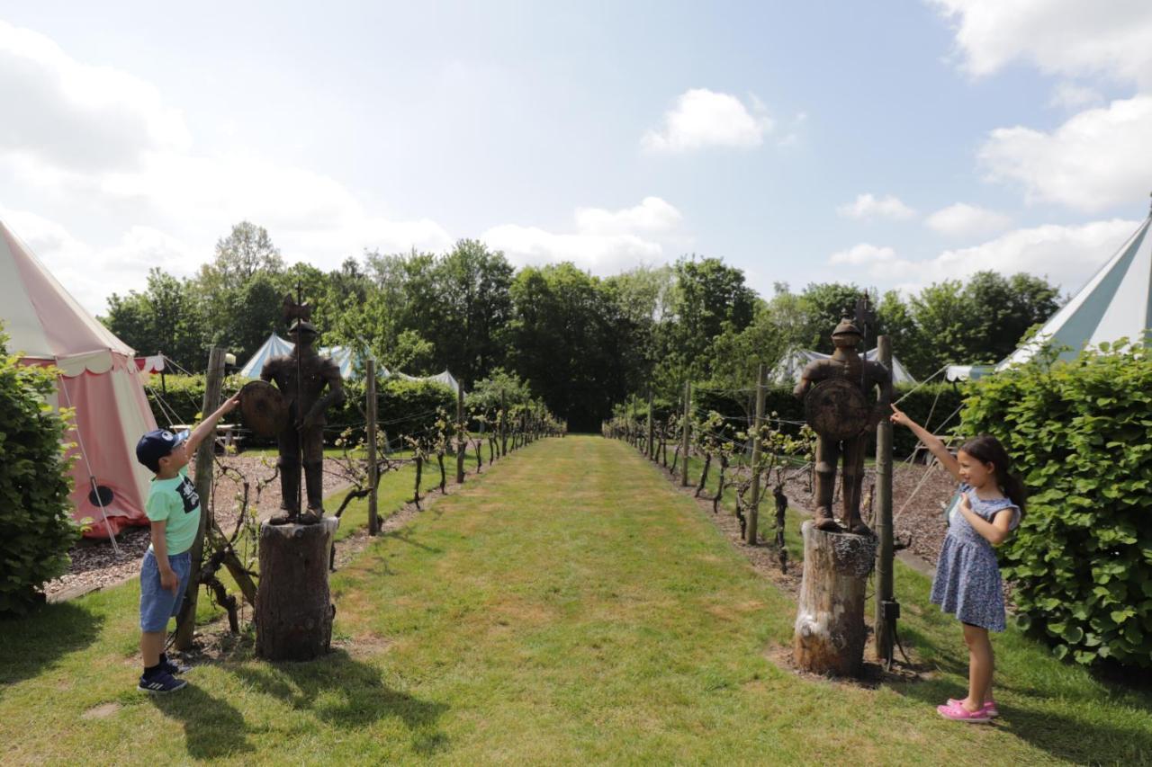 Leeds Castle Knights Glamping Hotel Buitenkant foto